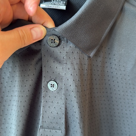 Nike Men's Charcoal Grey Golf Polo - Picture 4 of 9